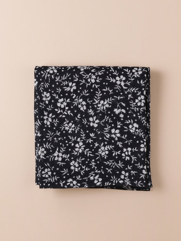 طرحة شيفون مطبوعة (نقشة أوراق و ورود)