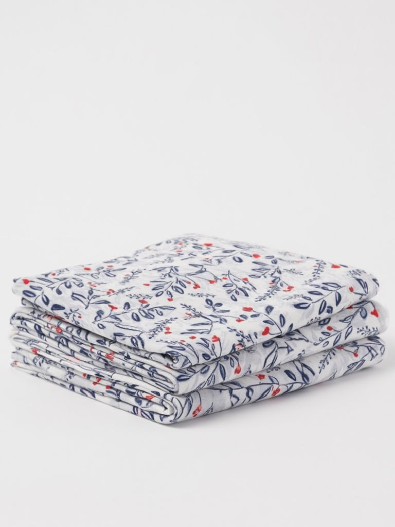 طرحة شيفون مطبوعة (أوراق و قلوب)