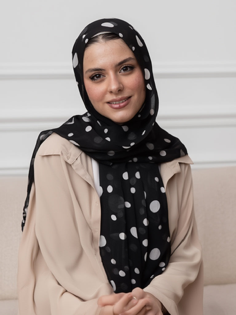 طرحة شيفون مطبوعة (بولكا دوت)